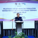 Pelatihan SPIT Resmi Ditutup: Polri Siap Berikan Layanan Publik Lebih Optimal Penutupan-Pelatihan-SPIT-768x512