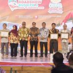 Pemerintah Aceh Raih Stand Terbaik Pada Road Show Bus KPK img-20231111-wa0024-1050x5252