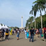 Pengunjung Mulai Padati Monas Jelang Malam Tahun Baru 4fc6ed370e55345de85a04e36c9e9300