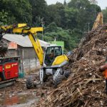 Saringan Sampah Ciliwung Cegat 230 Meter Kubik Sampah 6a1491a656ca4a9217270f00690f9fce