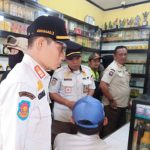 Satpol PP Kecamatan Pademangan Sita 168 Botol Miras e07ab5fc35fcccd8426a70f8c3ae9910
