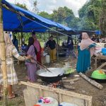 Jembatan Penghubung Sudah Berdiri Kokoh, Masyarakat Desa Rantau Kasih Syukuran Sembelih 2 Ekor Kerbau jembatan-penghubung-sudah-berdiri-k
