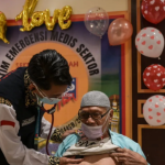 Pakar sarankan calon haji pakai masker demi cegah ISPA dan pneumonia kemnaker