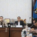 Tim RB Nasional tinjau mekanisme penanganan kemiskinan di Surabaya 1000527386.jpg