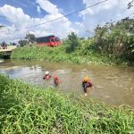Bocah 9 Tahun Hanyut di Parit Perumahan Panji Residence Kualu bocah-9-tahun-hanyut-di-parit-perum