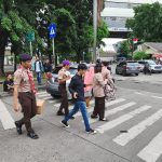 11ad64848206e7e018af23145de68bb3