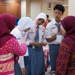 298edb24f2b7e031e24e218925ac746b