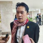 f68618077858f15ec94ce79b10404820