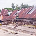 puting-beliung-landa-riau-masyarak