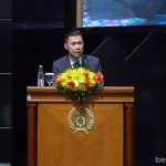 Jupiter menyampaikan rekomendasi akhir hasil pembahasan dalam rapat paripurna DPRD DKI