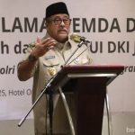 Rano Karno Ajak Tokoh Agama Perkuat Sinergi Jaga Jakarta Rano Karno saat memberikan keynote speech pada acara Dialog dan Silaturahmi Ulama dan Polri