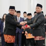 Pramono Lantik Uus Kuswanto Jadi Sekda DKI