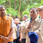 Gubernur Mualem Dampingi Presiden Prabowo Tinjau Dampak Banjir di Aceh Tamiang, Aceh Tengah dan Bener Meriah whatsapp_image_2025-12-13_at_0946511