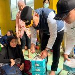 Arifin Distribusikan Makanan Siap Saji di Lokasi Pengungsian Arifin Distribusikan Bantuan ke Posko Pengungsian di Rusun Karet Tengsin