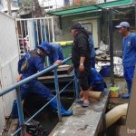 Genangan Dua Ruas Jalan di Sawah Besar Surut Genangqn Dua Ruas Jalan di Sawah Besar Surut