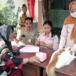 Sudin KPKP Jakpus Gelar Vaksinasi Rabies Gratis di Kramat
