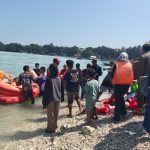 Penumpang KM Makmur Jaya Berhasil Dievakuasi Usai Kapal Alami Mati Mesin Ratusan Penumpang Kapal Mati Mesin di Pulau Pari Berhasil Dievakuasi