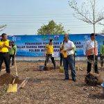 Penanaman Pohon Tambah Penghijauan di Kawasan JIS 15 Pohon Ditanam di Kawasan JIS Sambut HUT ke-81 RI